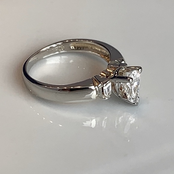 Stunning Pear shaped Ring silver 925. Gorg… - Picture 4 of 8